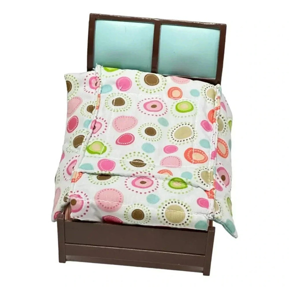 Fisher Price Loving Family Doll Furniture Lot 2 Parents Bed and Child Bed - Picture 15 of 16